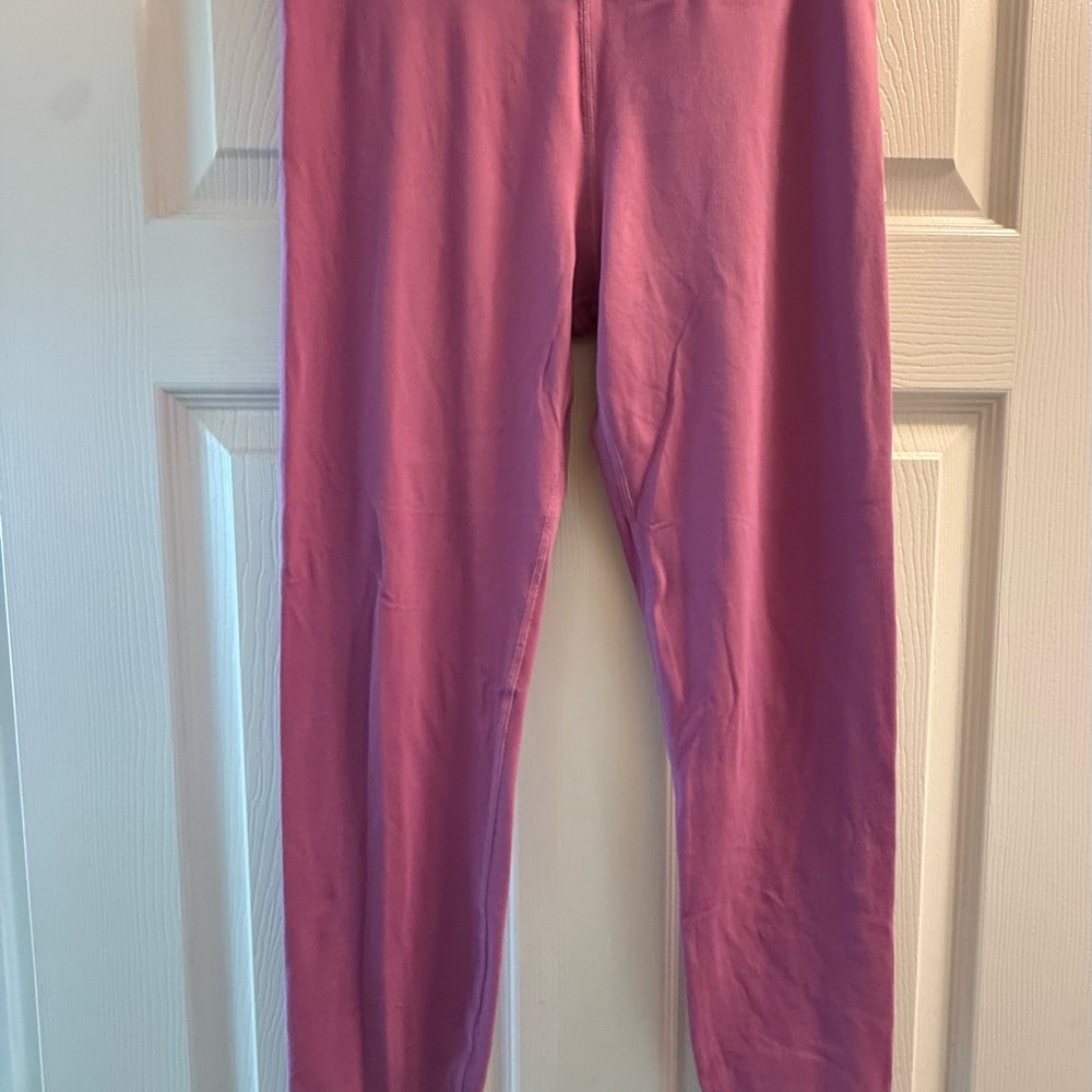 Vuori AllTheFeels Pink Leggings